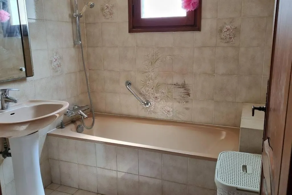 Maison Rez De Jardin 2 A 4 Personnes Le Lavandou 0*,